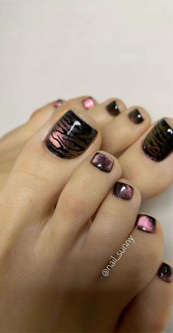 The cutest toe nail designs of the year