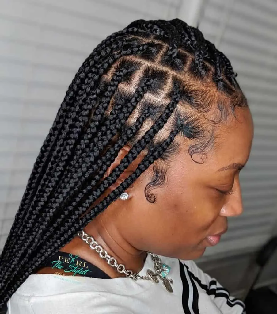 medium knotless braids