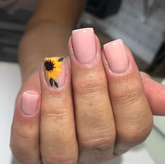 The best sunflower nails & sunflower nail designs