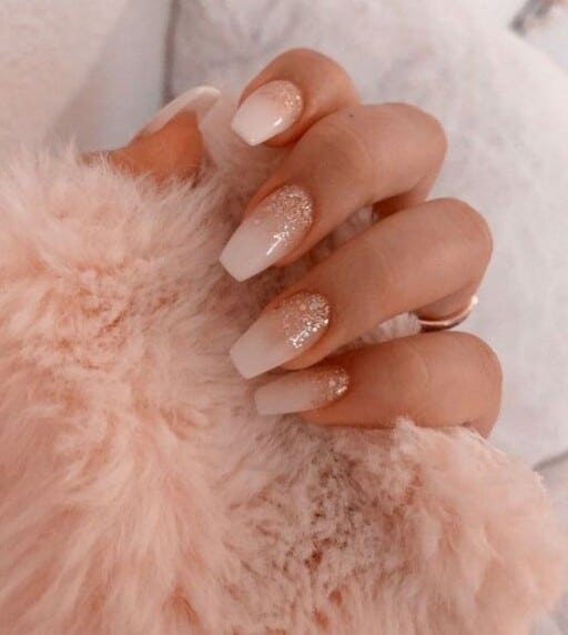 Browse these march nails and april nails to get the perfect spring nails this year!