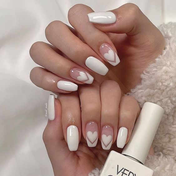 White valentine's nails