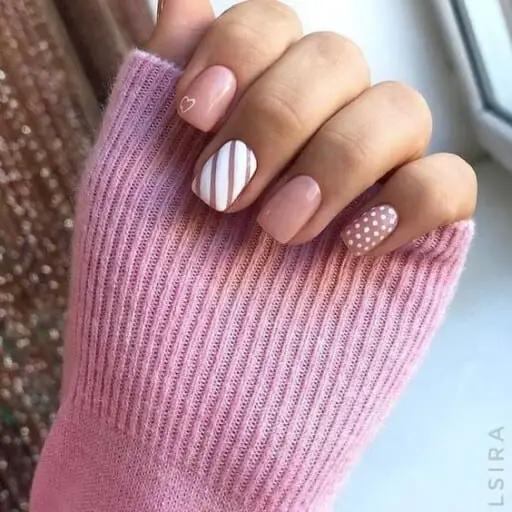 The best Valentine's Day nails designs to try this year