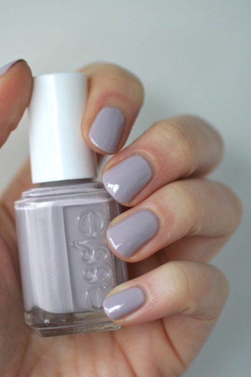 The best fall nails, fall nail designs, and fall nail colors this year