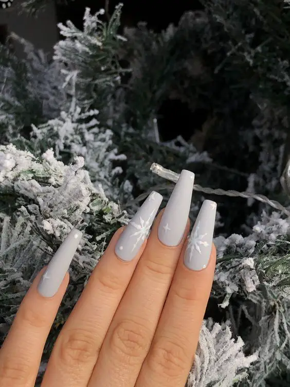 snowflake nails