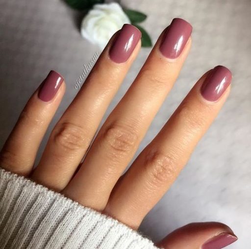 The best fall nails, fall nail designs, and fall nail colors this year