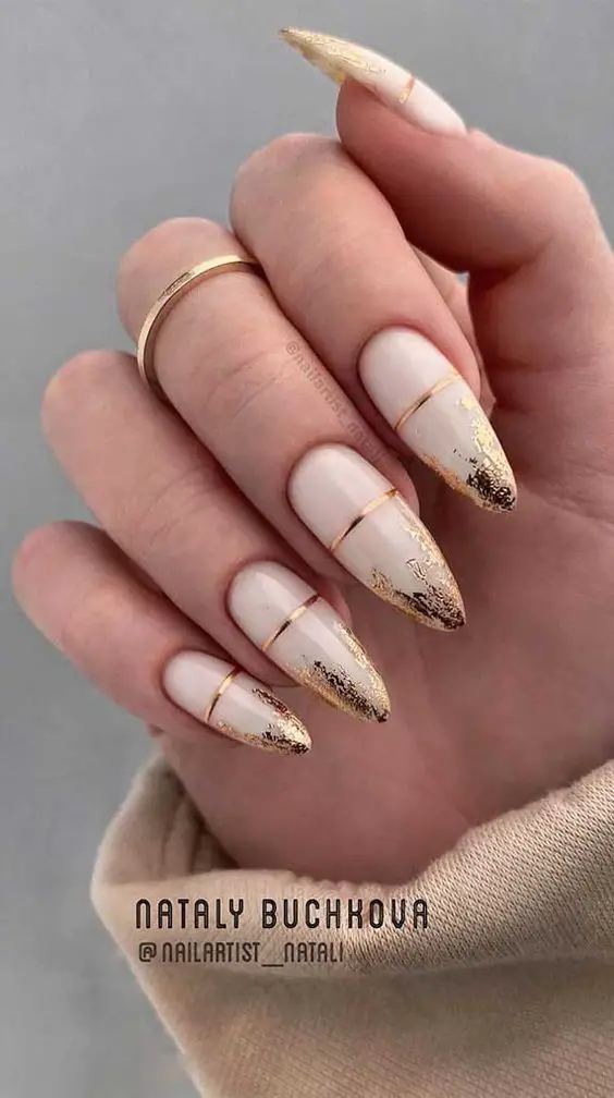 The best fall nails, fall nail designs, and fall nail colors this year