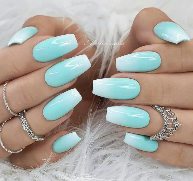 The top turquoise nails and teal nails right now