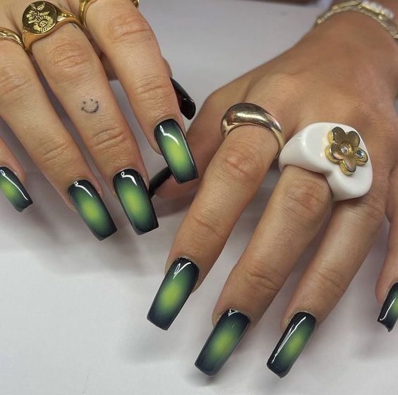 Saint Patrick's Day nails designs to copy