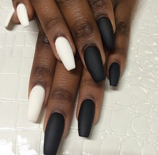 The top black and white nails, black and white nail designs, black and white nails acrylic, black and white nail art, and more black and white nail ideas