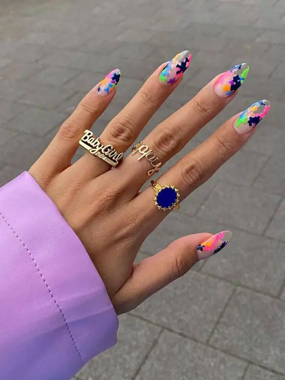 The best bright nails, bright nail ideas, bright nail colors, and bright nail designs for neon nails