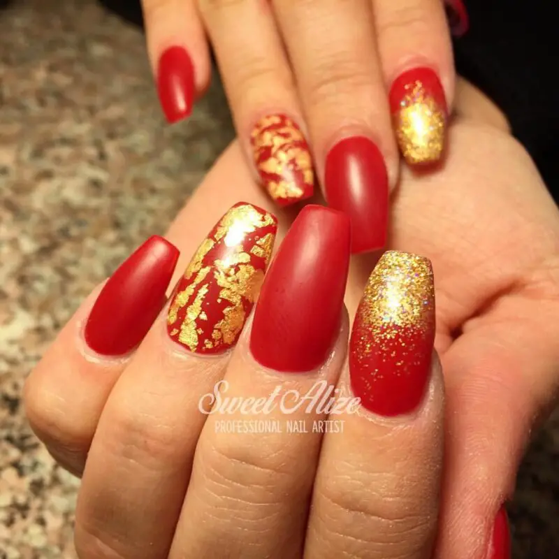 The top red and gold nails designs to try