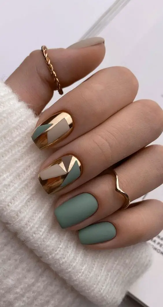 The top light green nails and light green nail designs