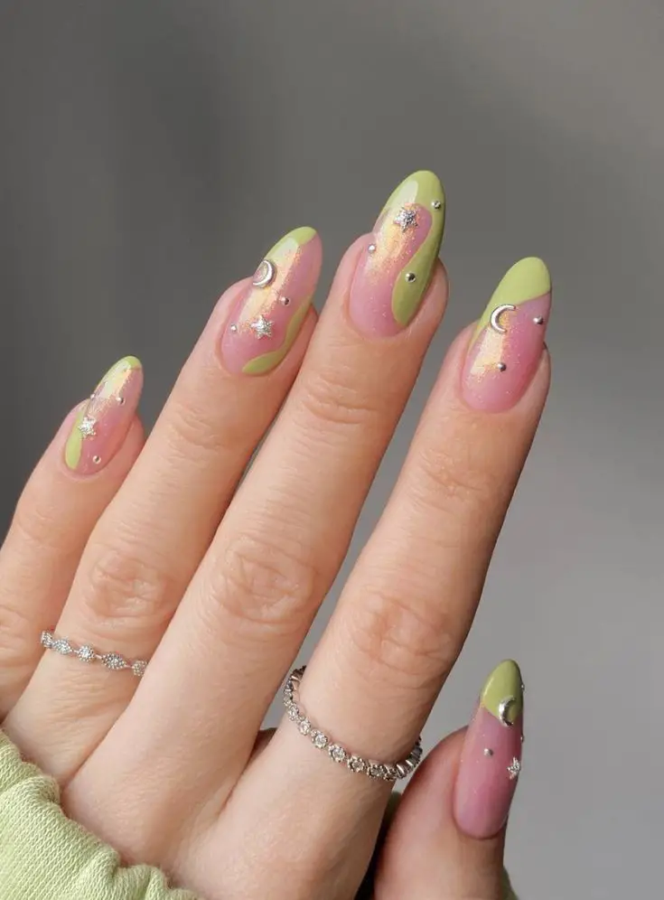 The top light green nails and light green nail designs