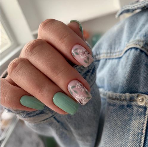 The top light green nails and light green nail designs