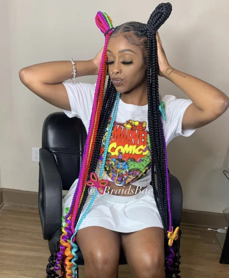 multicolor peekaboo knotless braids with curly ends