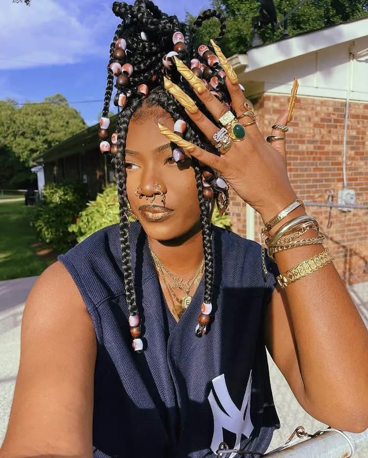 knotless braids with beads