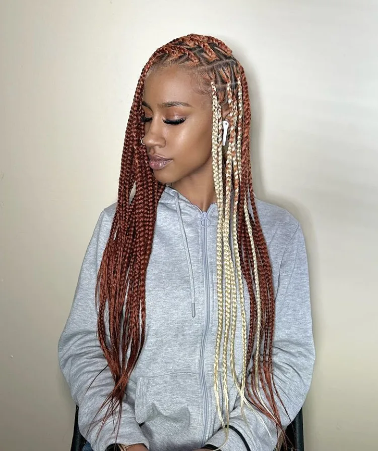 blonde peekaboo on ginger knotless braids