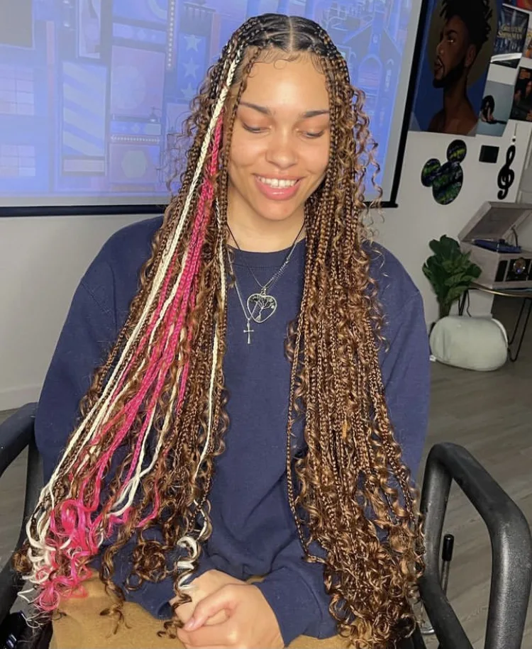 boho knotless pink and blonde peekaboo braids