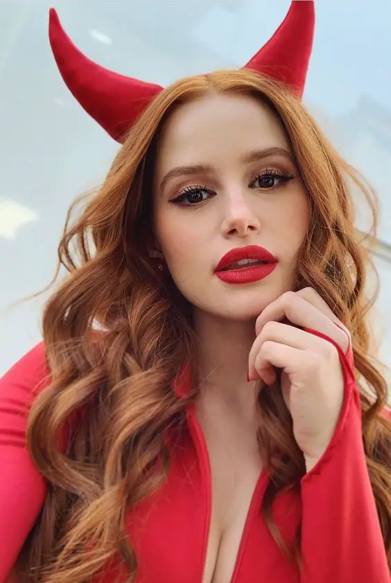 The top makeup for redheads