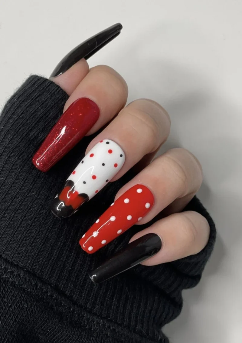 Disney nails and Disney nail designs including simple Disney nails