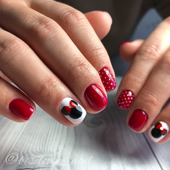 Disney nails and Disney nail designs including simple Disney nails