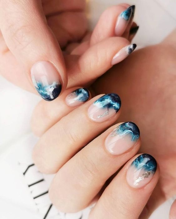 Tropical nails | Hawaiian nails and Hawaiian nail designs | 