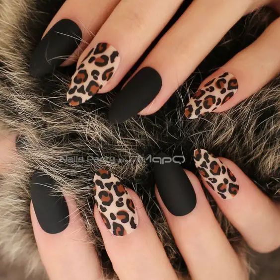 The best Halloween nails designs to try this year