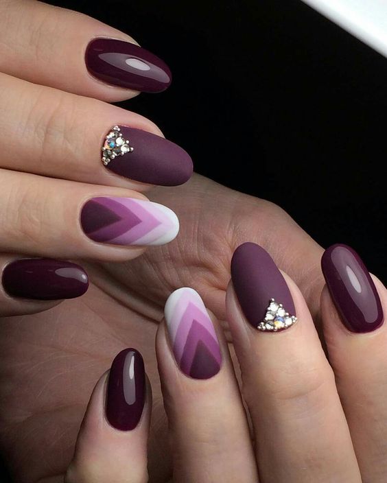 The Best Dark Purple Nails & Dark Purple Nail Designs