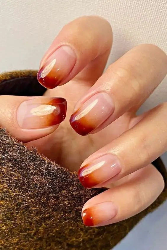 The best September nails and September nail designs for this fall