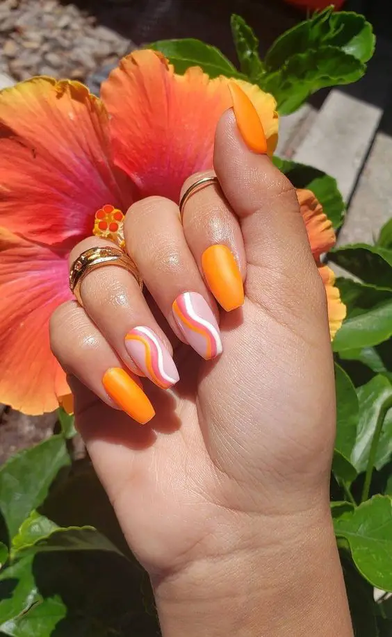 The best bright nails, bright nail ideas, bright nail colors, and bright nail designs for neon nails