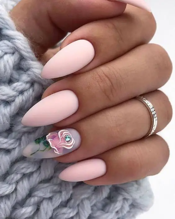 The prettiest pink rose nails and rose nail designs for your next manicure