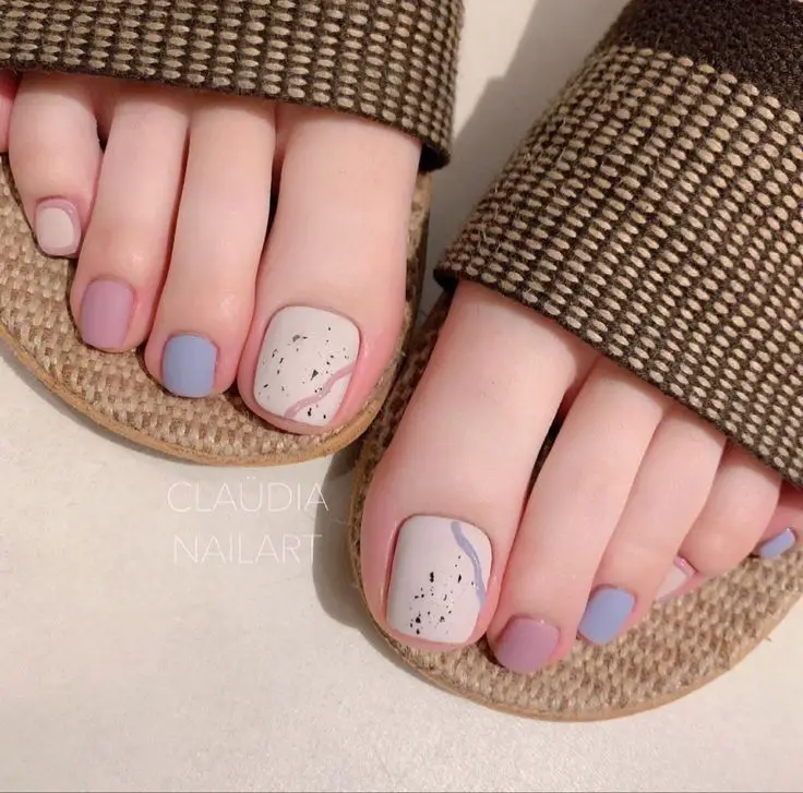 The cutest toe nail designs of the year