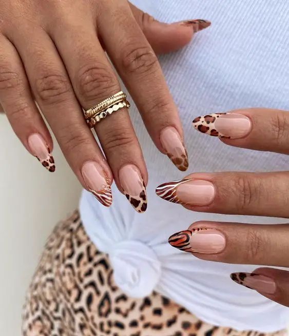 The top leopard nails, leopard print nails, cheetah print nails, cheetah nails, and animal print nails in general