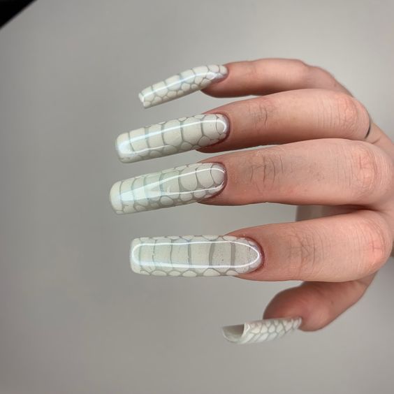 The best crocodile nails