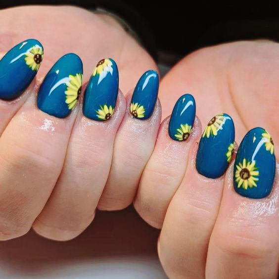 The best April nails and April nail designs for your spring nails