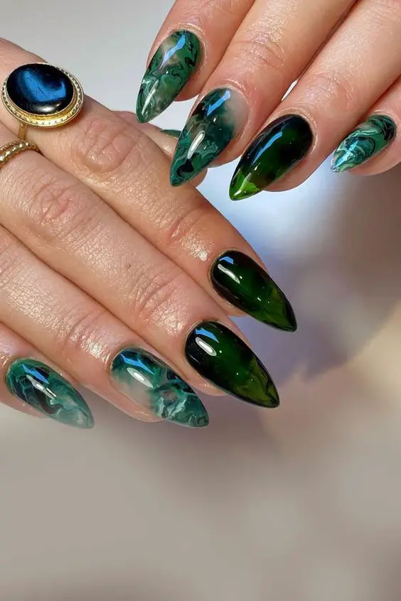 The best olive green nails