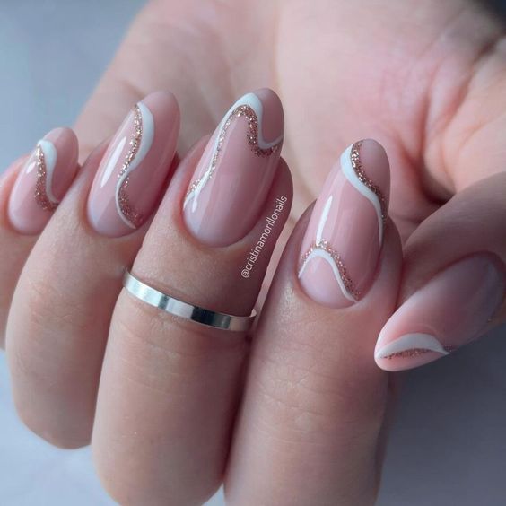 The best graduation nails and graduation nail designs