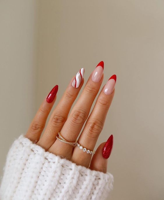 The best Christmas nails, Christmas nail designs, and Christmas nail ideas to try this year