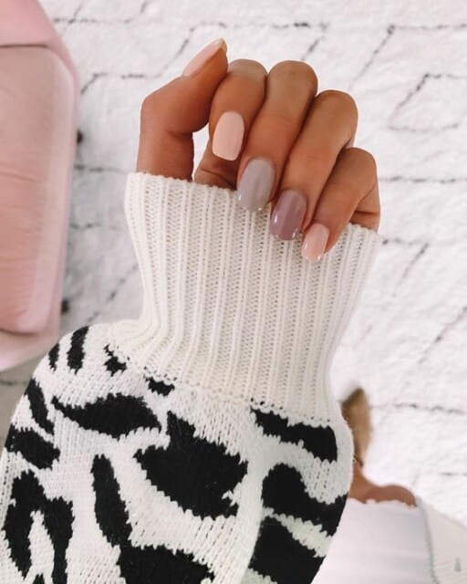 Trending February nails, February nail ideas, and February nail designs to try