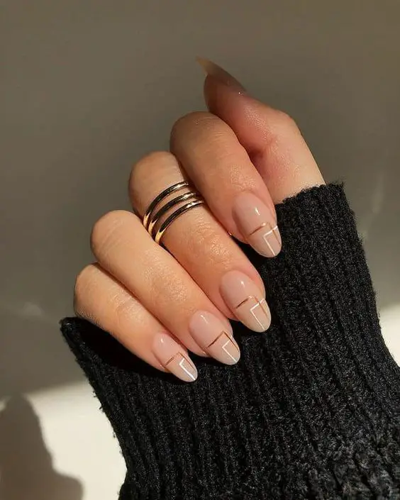 Top oval nails including short oval nails, oval nail designs, acrylic oval nails, long oval nails, the oval nail shape, and other oval nail designs