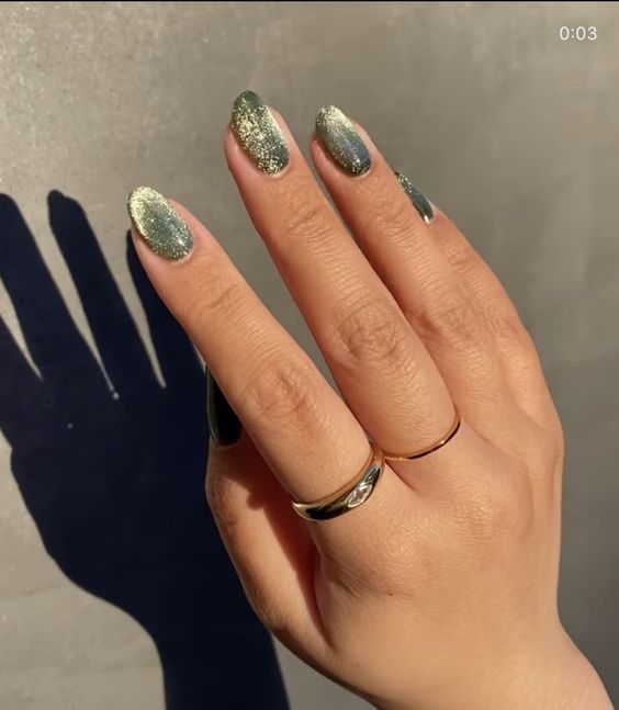 The hottest trend right now: cat eye nails including the classic cat eye nails design and interesting cat eye nail ideas