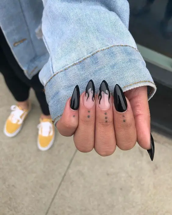 The best Halloween nails designs to try this year