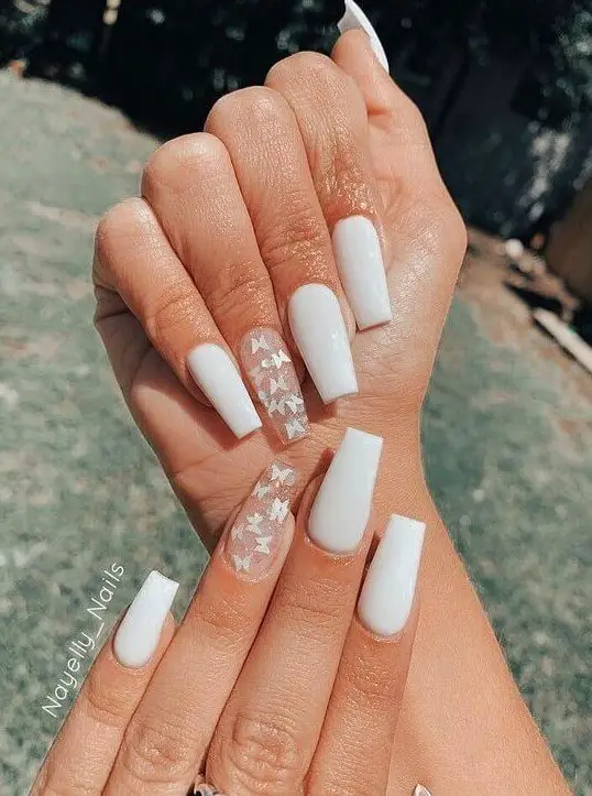 White valentine's nails