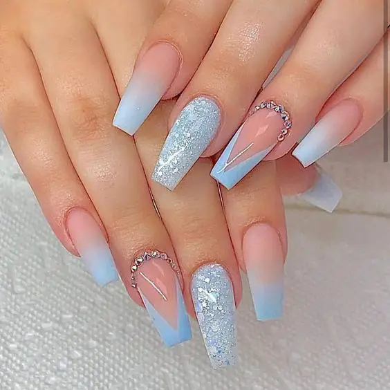 Baby blue nails and baby blue nail designs