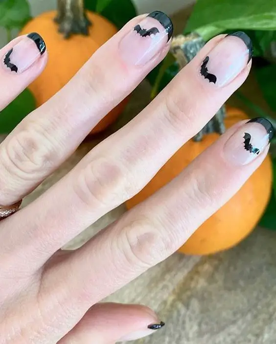 The best Halloween nails designs to try this year