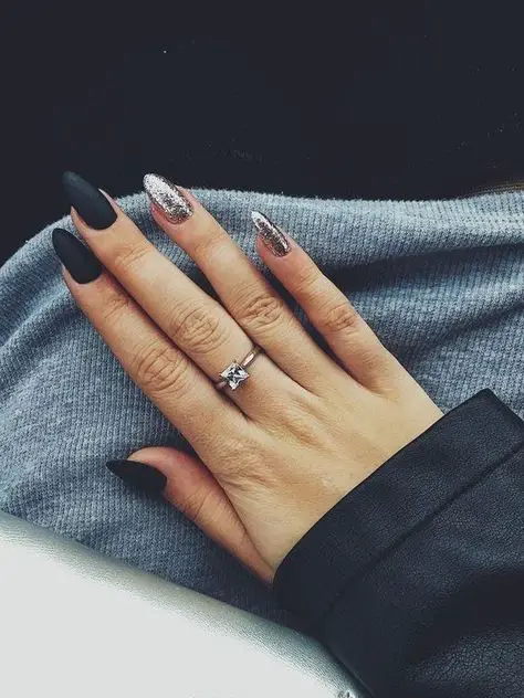 New Year's nails, New Year's Eve nails, and New Year's nail designs to try this year