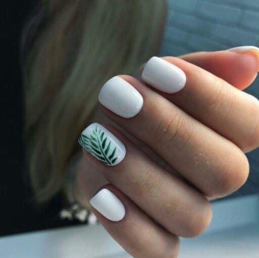 The best beach nails, tropical nails, mermaid nails, and ocean nails to copy