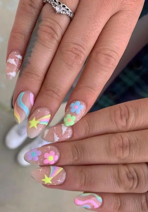 The prettiest pastel nails and pastel nail designs to try