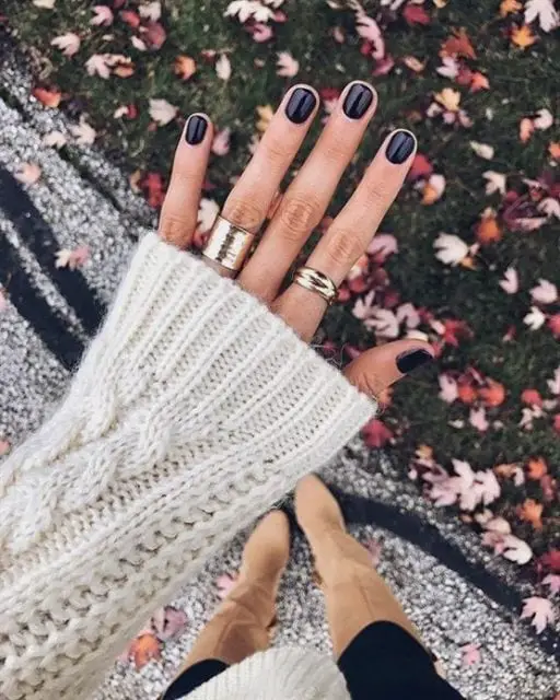 The best fall nails, fall nail designs, and fall nail colors this year