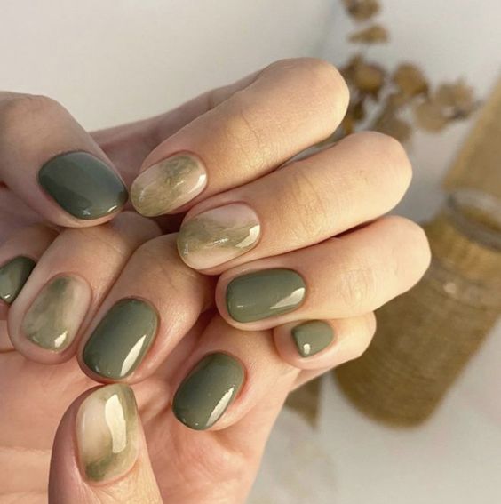 The best olive green nails